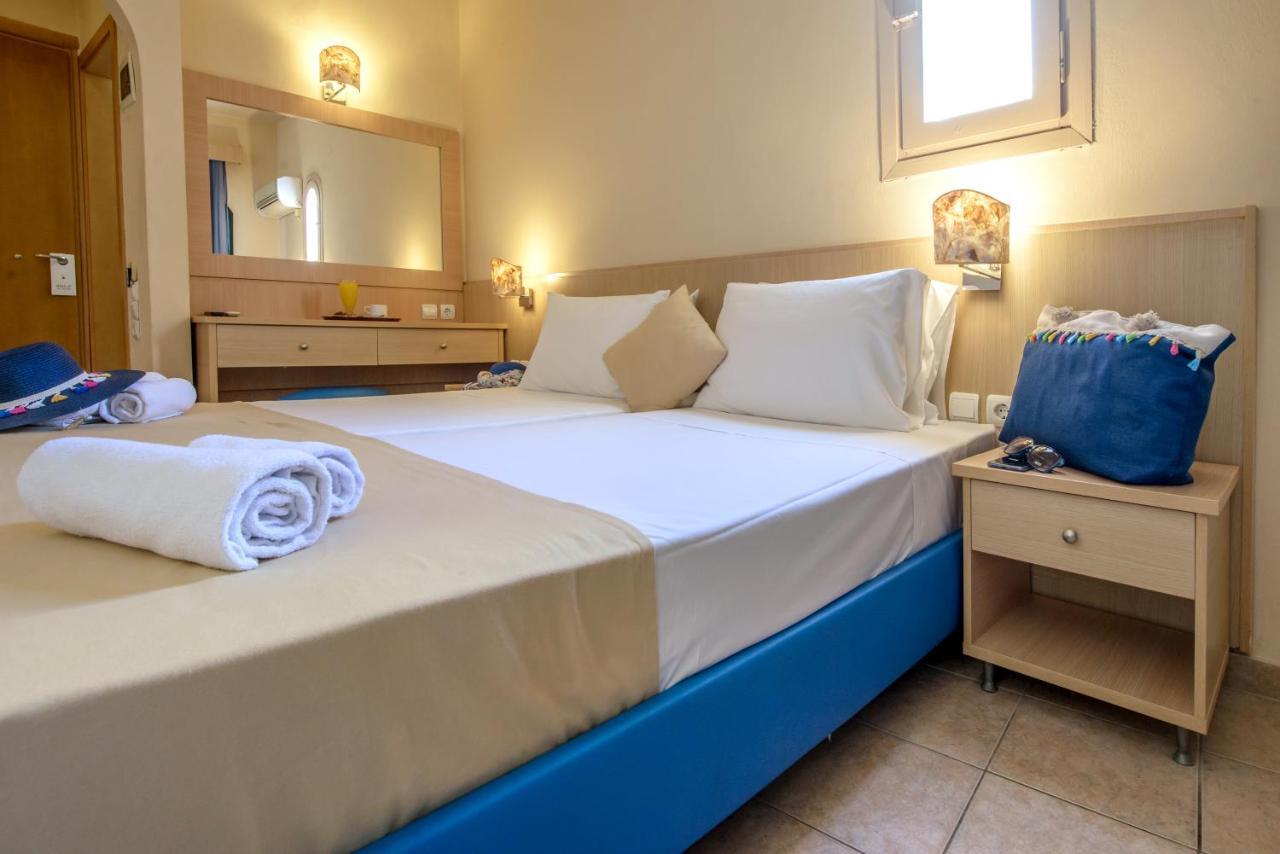 Pela Maria Hotel (Adults Only) แอร์ซอนิสซอส ภายนอก รูปภาพ
